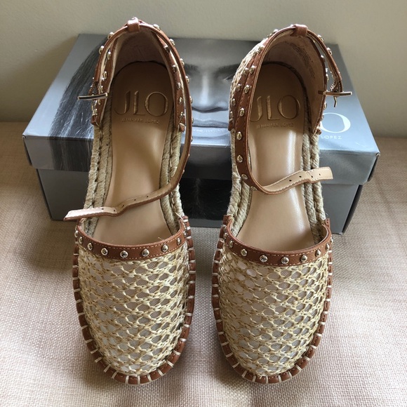 Jennifer Lopez Shoes - JLO Lisly Woman’s Platform Sandals Size 6 Tan Natural